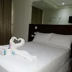 Boracay Midtown Hotel
